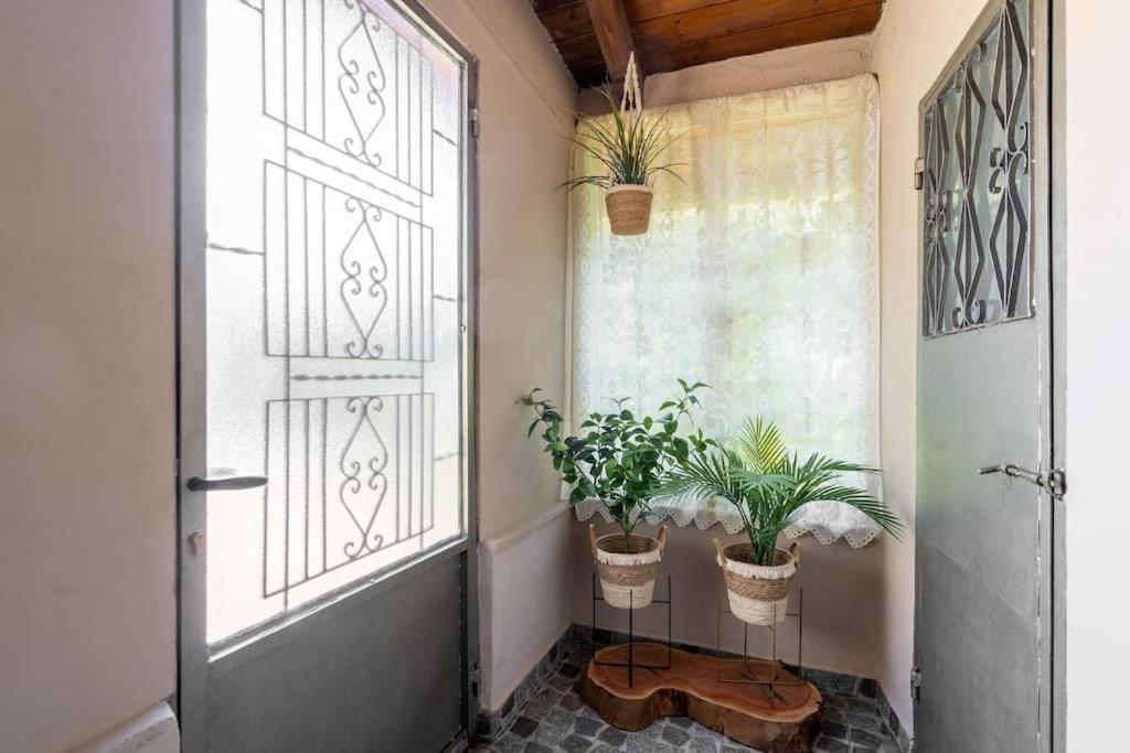 Holiday home Stirida Stone House Stirion